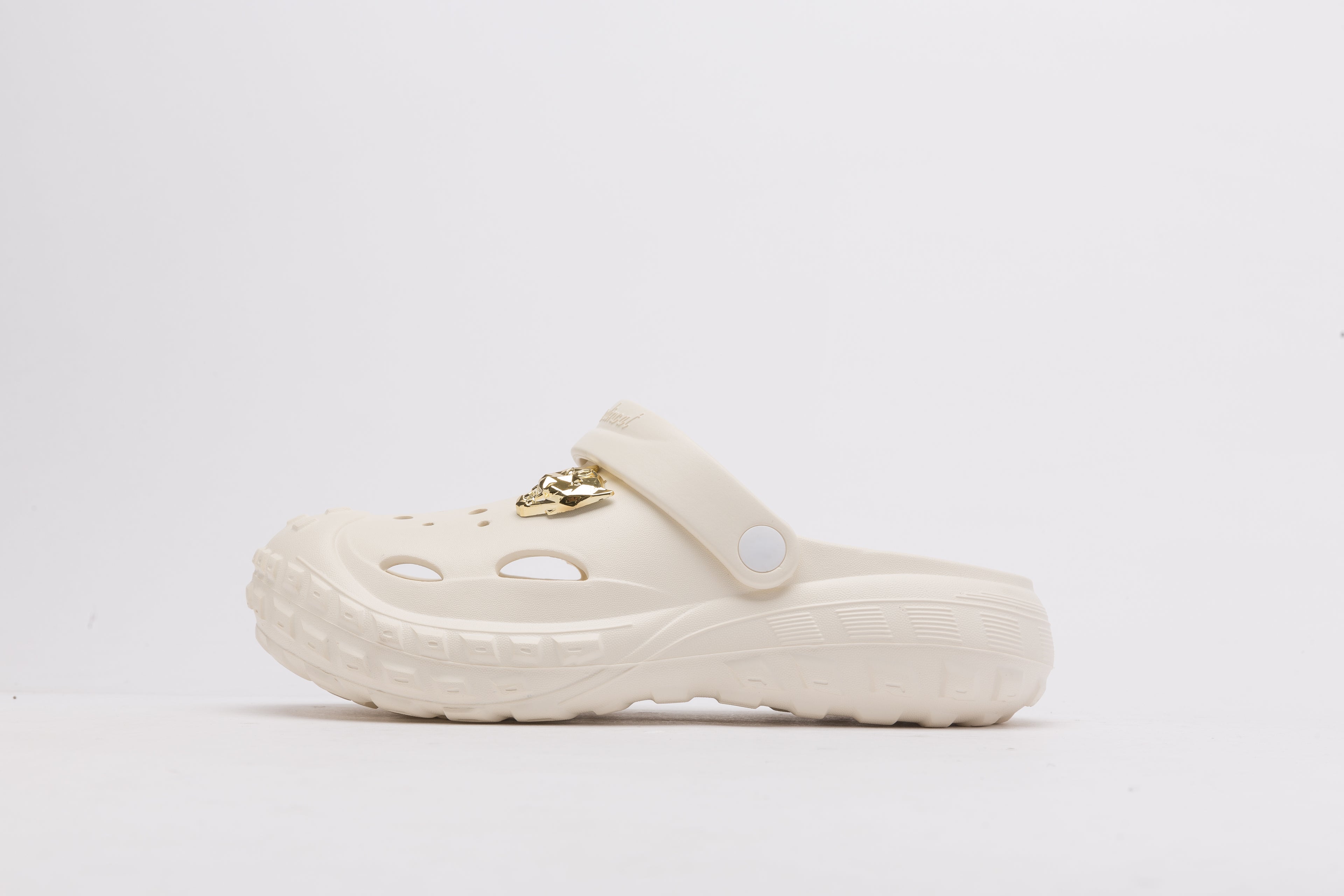 Durable Thick Sole Men Clogs | Premium Gold Accent, Wearable For Home, Beach & Daily Outings